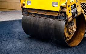 Best Asphalt Driveway Installation  in Temple, TX